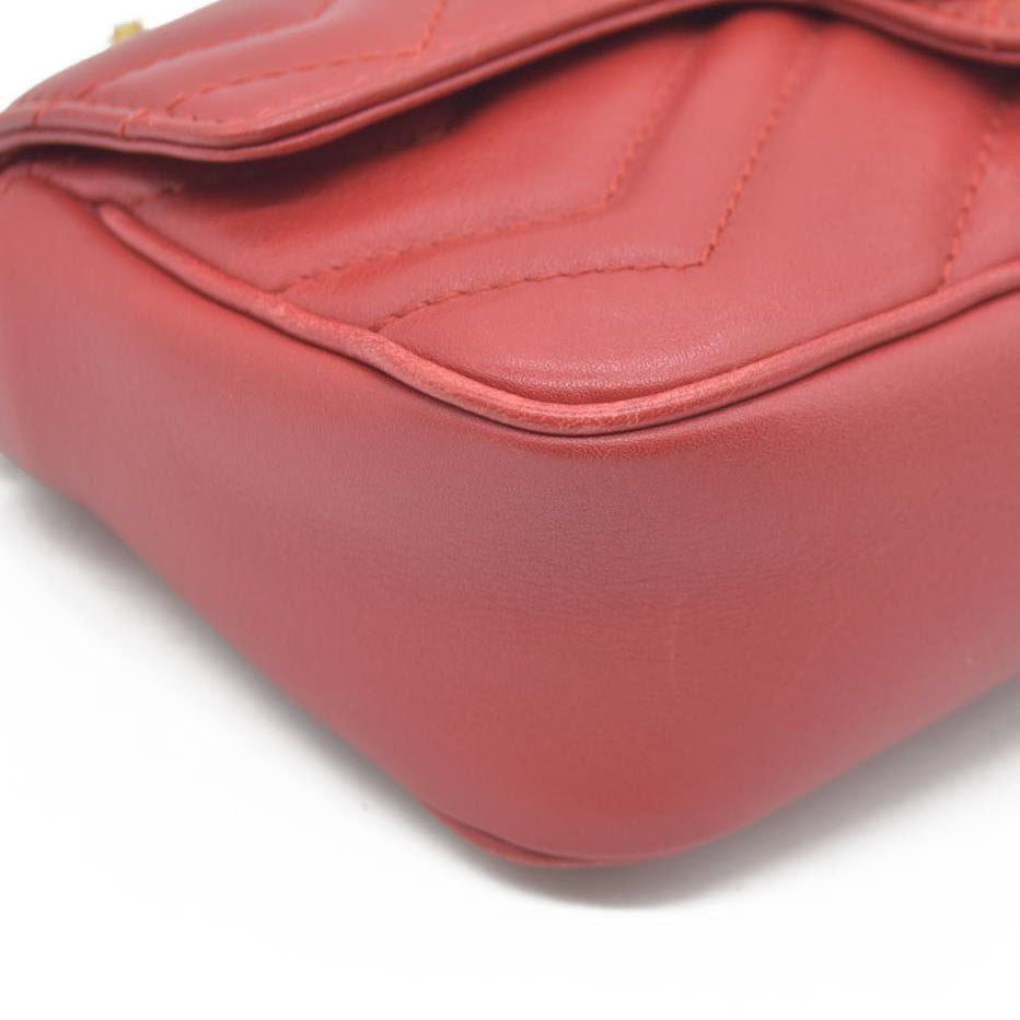 $1550 Gucci Leather Marmont Super Mini Red