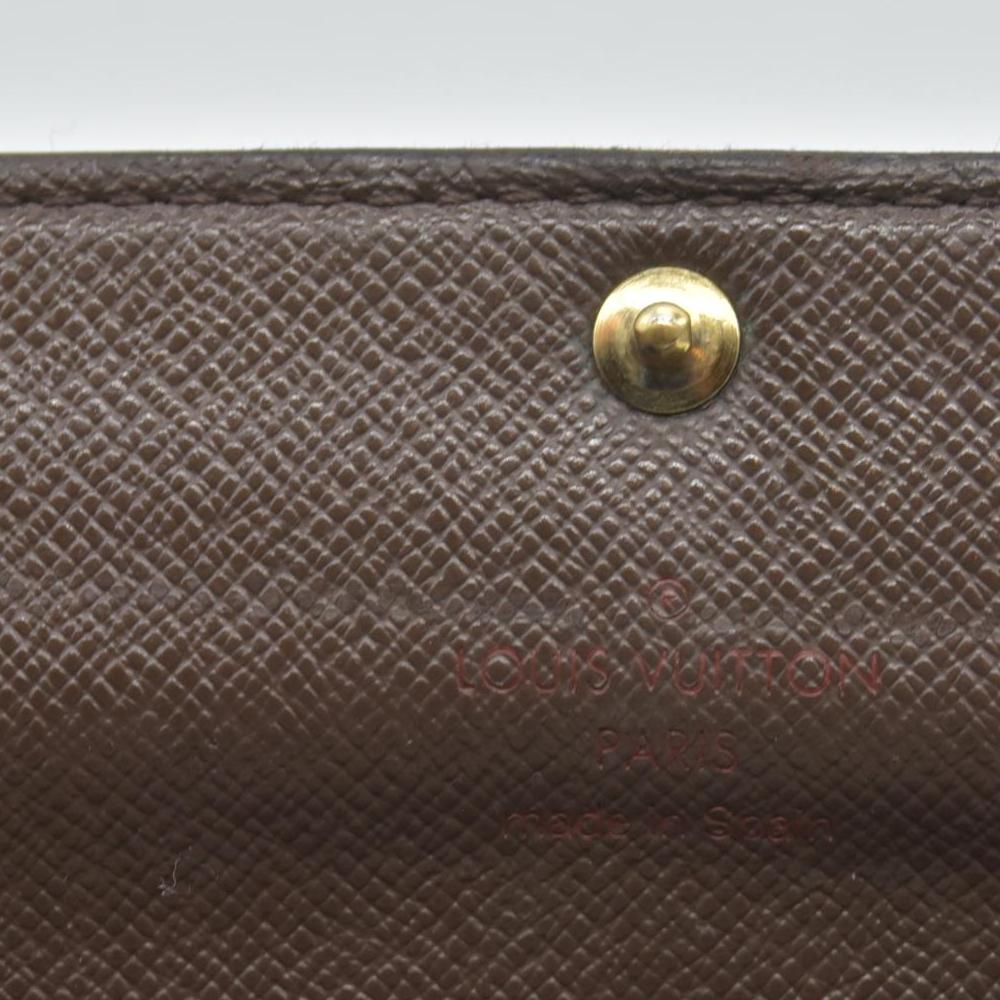 $725 Louis Vuitton Damier Ebene Sarah Wallet CONSIGNMENT CA4008