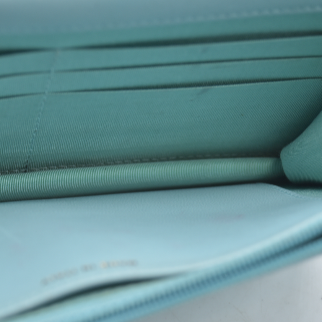 $3800 Chanel Trendy Chevron Wallet On A Chain Quilted Front Flap Turquoise 2019