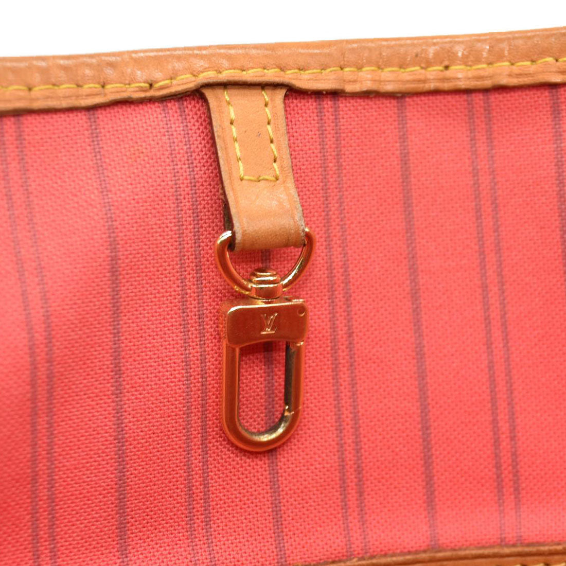 LOUIS VUITTON Monogram V Neverfull MM Grenade AR1185