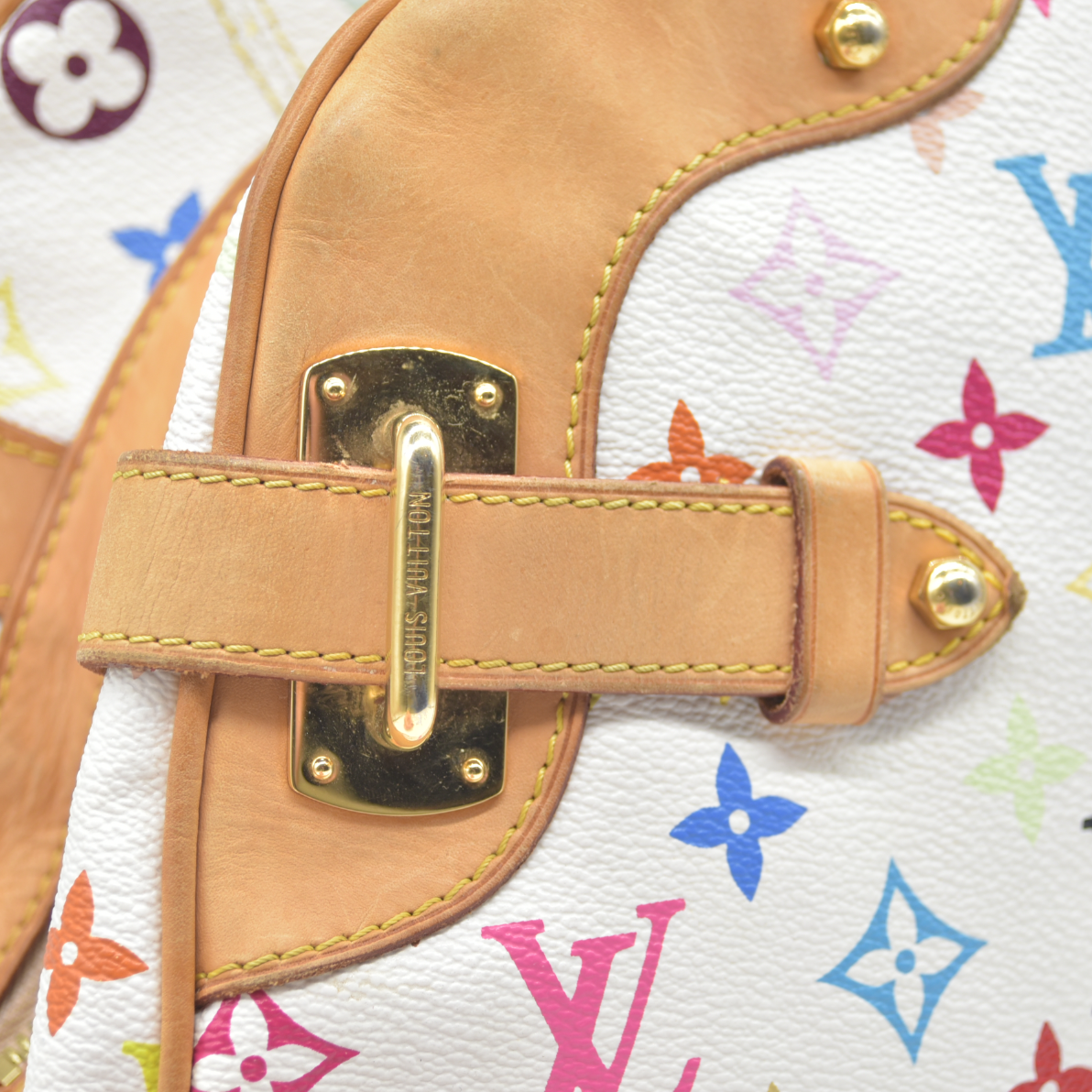 $2410 Louis Vuitton Multicolore Monogram Claudia