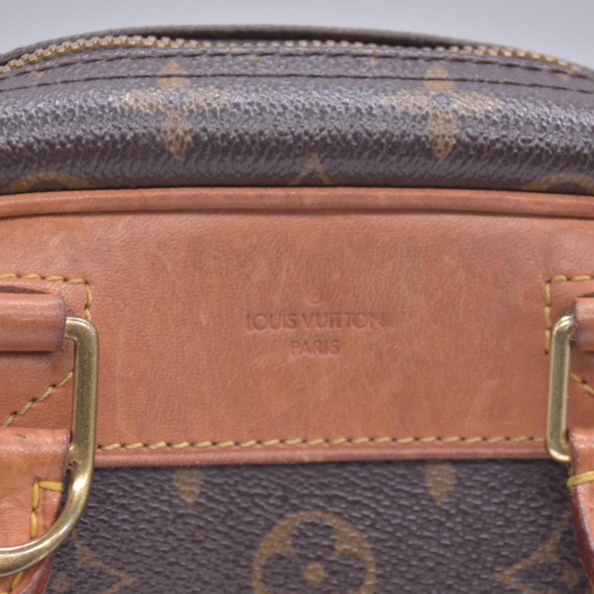 $1670 Louis Vuitton Monogram Trouville CONSIGNMENT