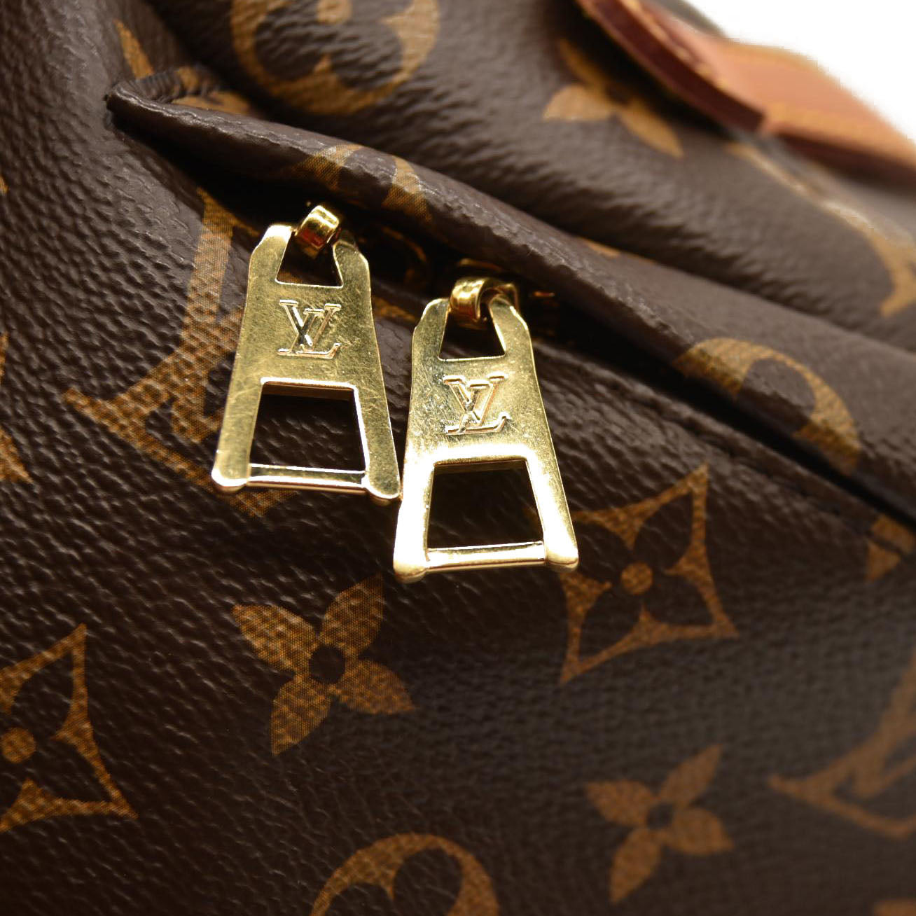 Louis Vuitton  Monogram Bumbag MI3119