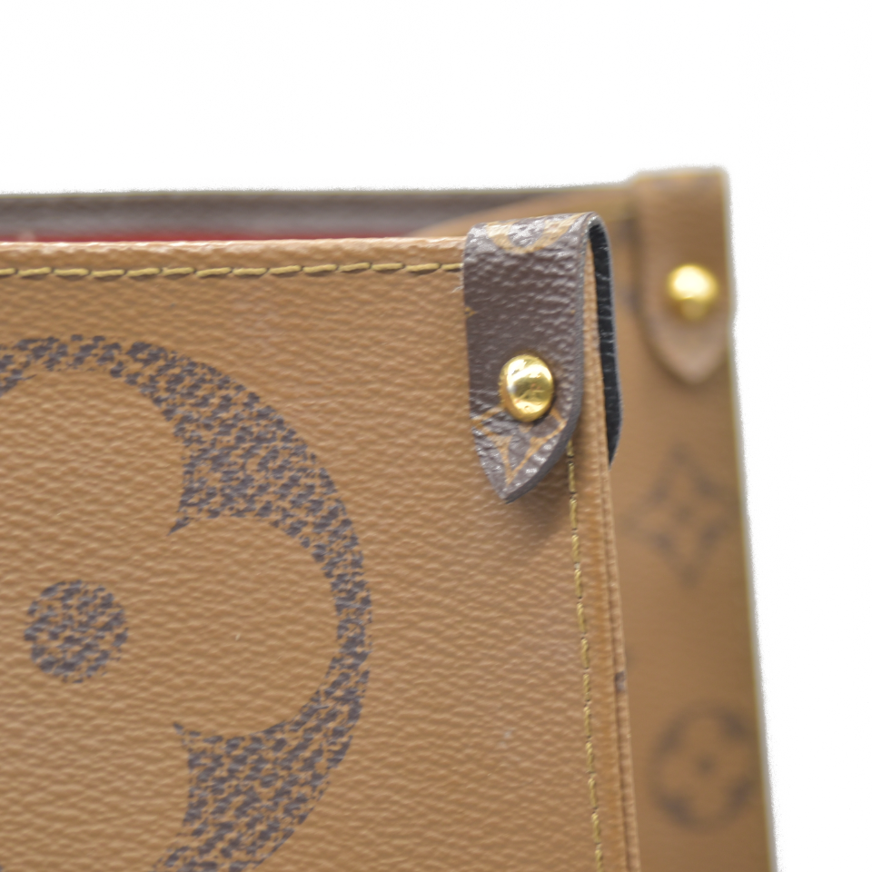 $3450 Louis Vuitton Monogram Reverse Giant OnTheGo GM