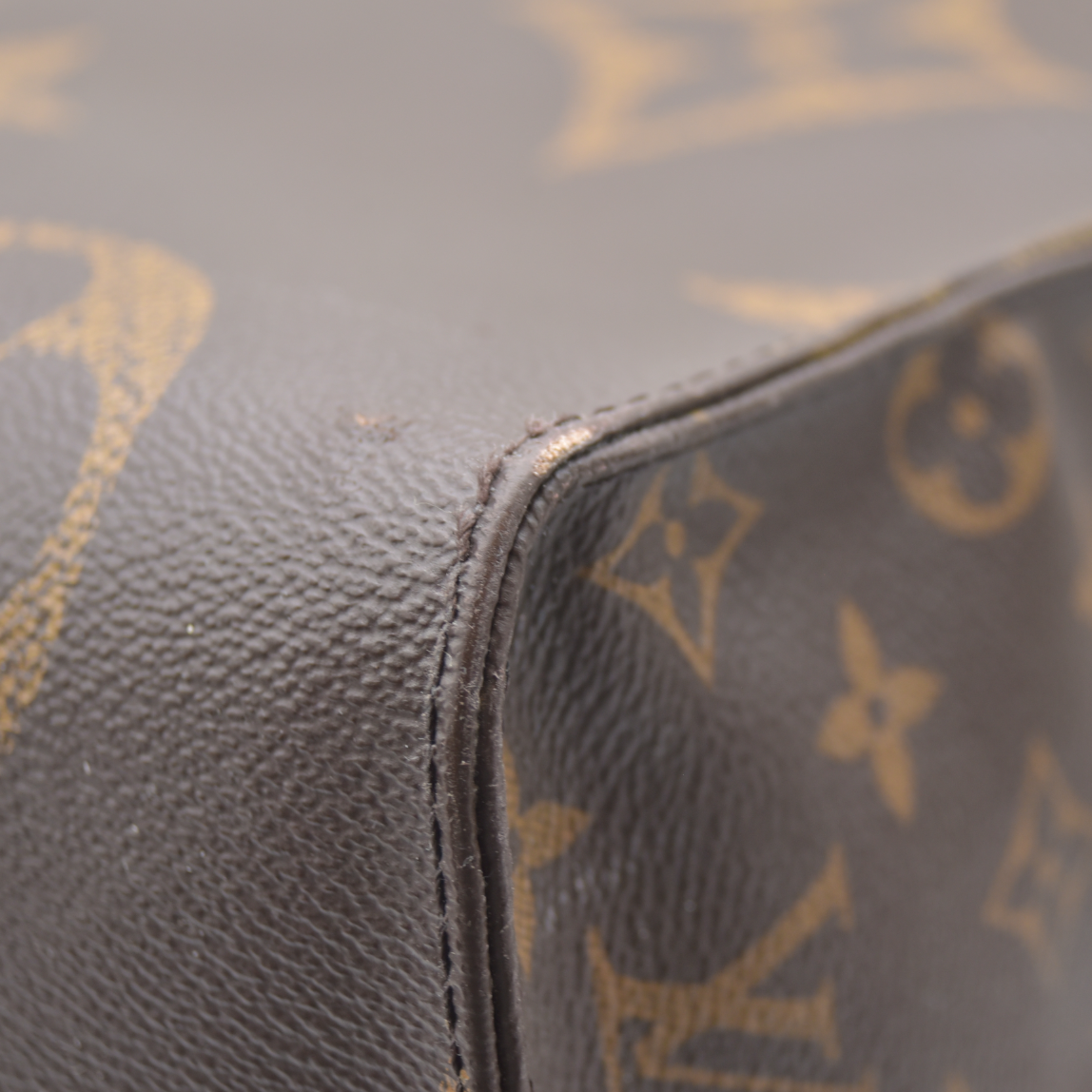 $3450 Louis Vuitton Monogram Reverse Giant OnTheGo GM
