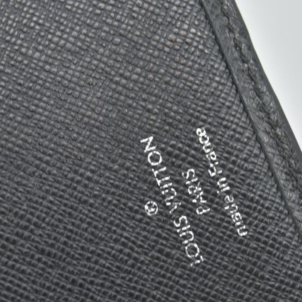 $750 Louis Vuitton Taiga Large Ring Agenda Cover Ardoise TS0152 CONSIGNMENT