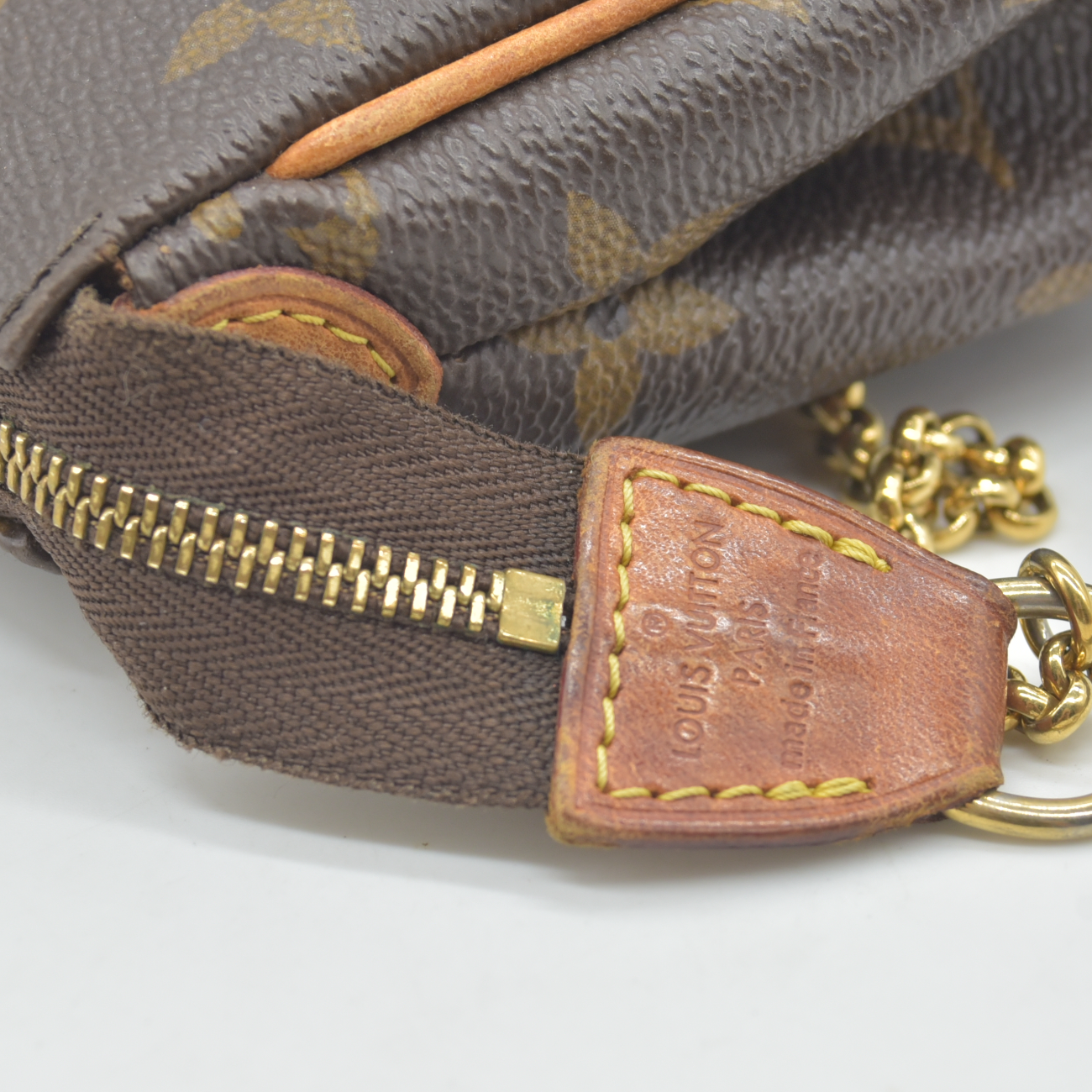 $1450 2010 Louis Vuitton Eva Clutch Monogram DU1170