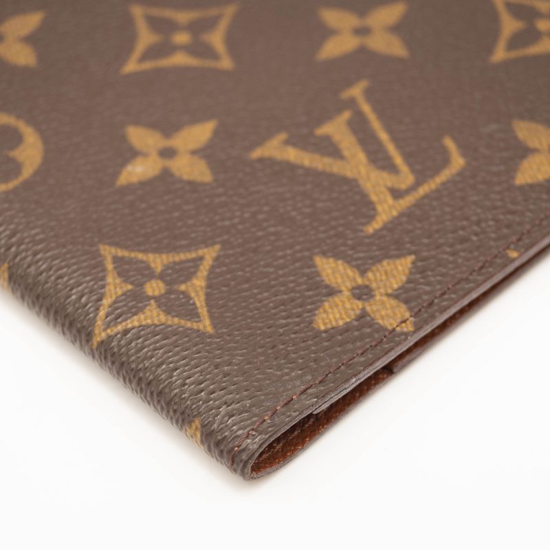 Louis Vuitton Passport Cover Brown Monogram Canvas Clutch