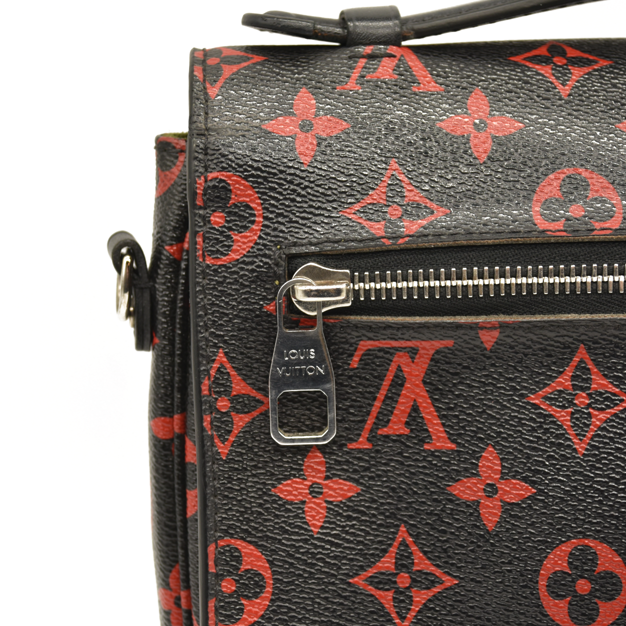 Louis Vuitton  Monogram Infrarouge Pochette Metis DR4196