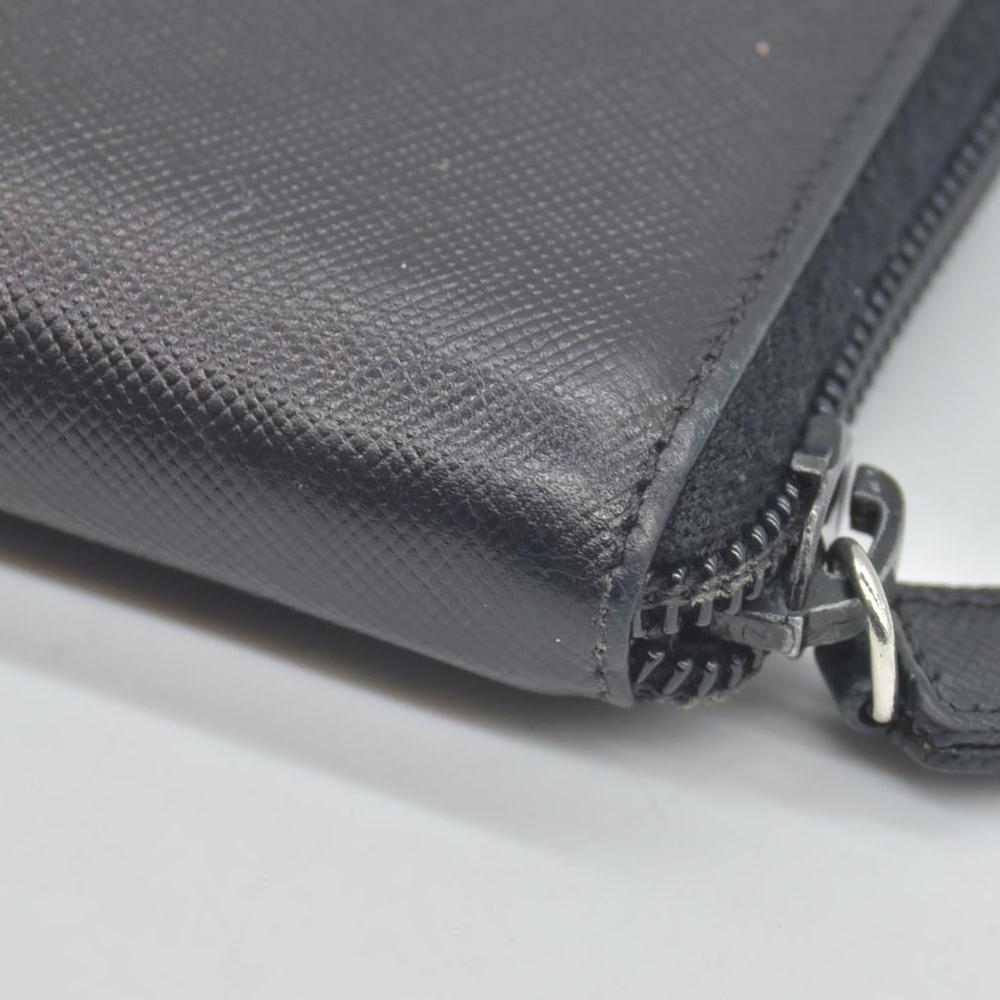 $1050 Prada Saffiano Triangle Zip Around Wallet Black CONSIGNMENT