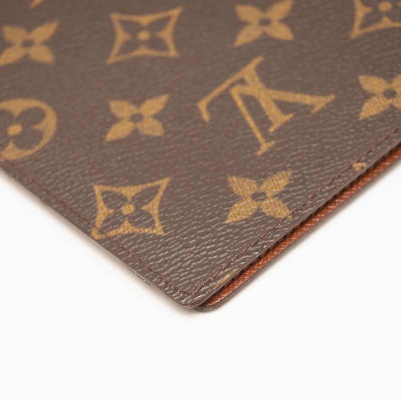 Louis Vuitton Passport Cover Brown Monogram Canvas Clutch