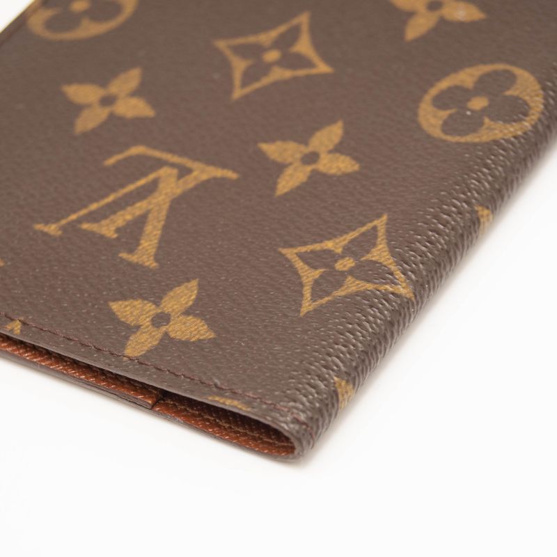 Louis Vuitton Passport Cover Brown Monogram Canvas Clutch