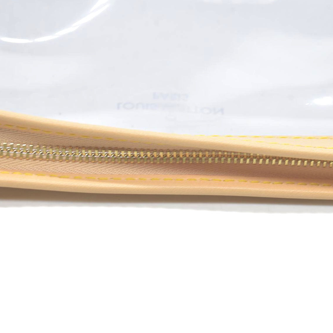 $1320 Louis Vuitton Medium Toilette Toiletry Pouch 19 Translucent