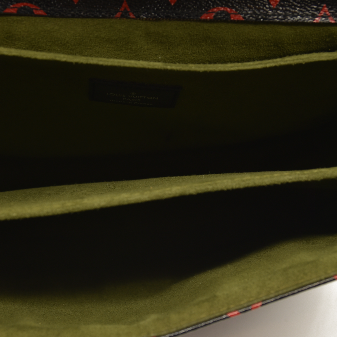 Louis Vuitton  Monogram Infrarouge Pochette Metis DR4196