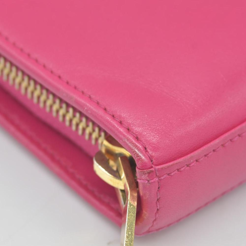 $950 Saint Laurent Pink Organizer Wallet CONSIGNMENT