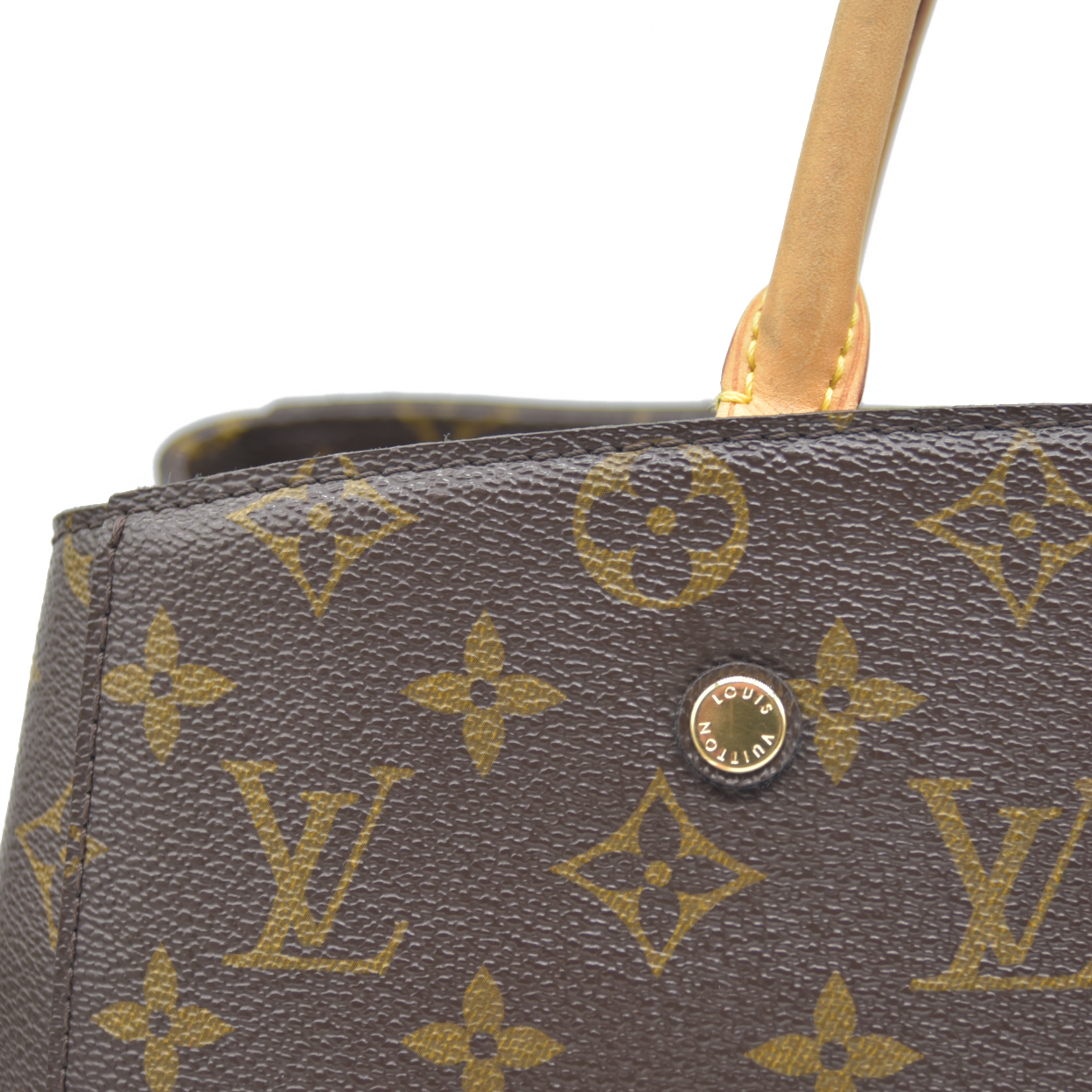 AUCTION $2640  LOUIS VUITTON  Monogram Montaigne GM TR1104