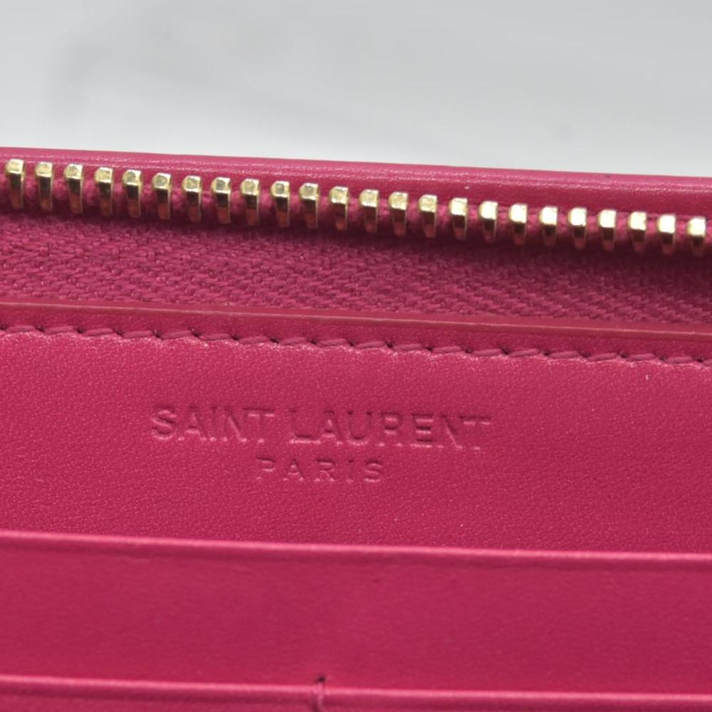 $950 Saint Laurent Pink Organizer Wallet CONSIGNMENT