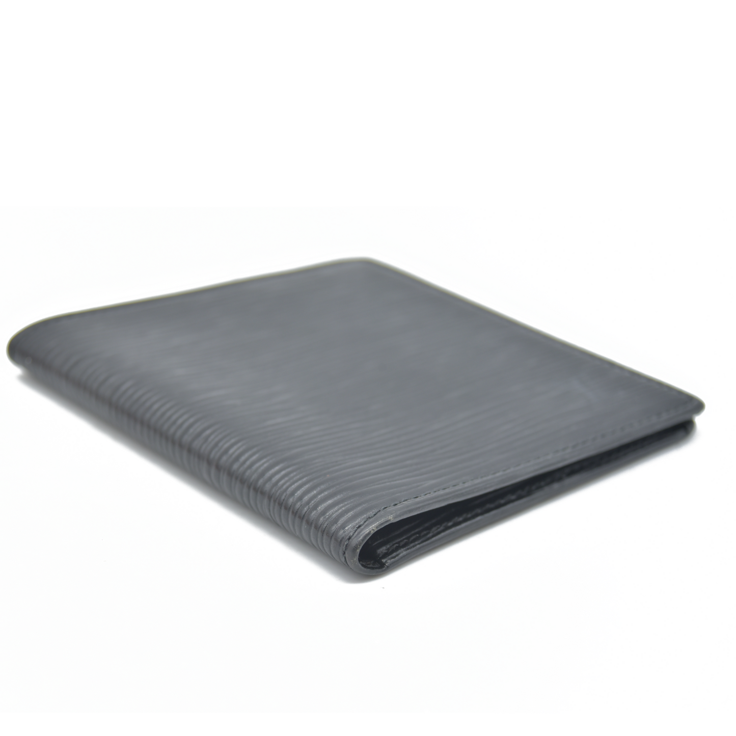 $615 CA0954 CONSIGNMENT Louis Vuitton Epi Marco Bifold Wallet 1994
