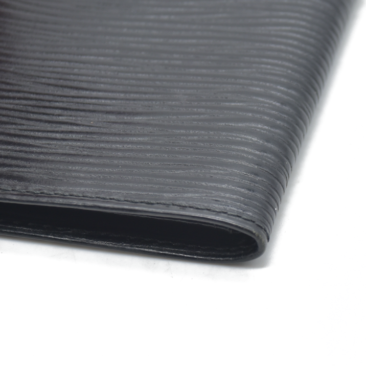 $615 CA0954 CONSIGNMENT Louis Vuitton Epi Marco Bifold Wallet 1994