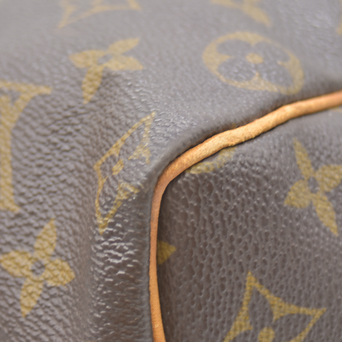 $1490 1989 Louis Vuitton Monogram Speedy 25 MI8912