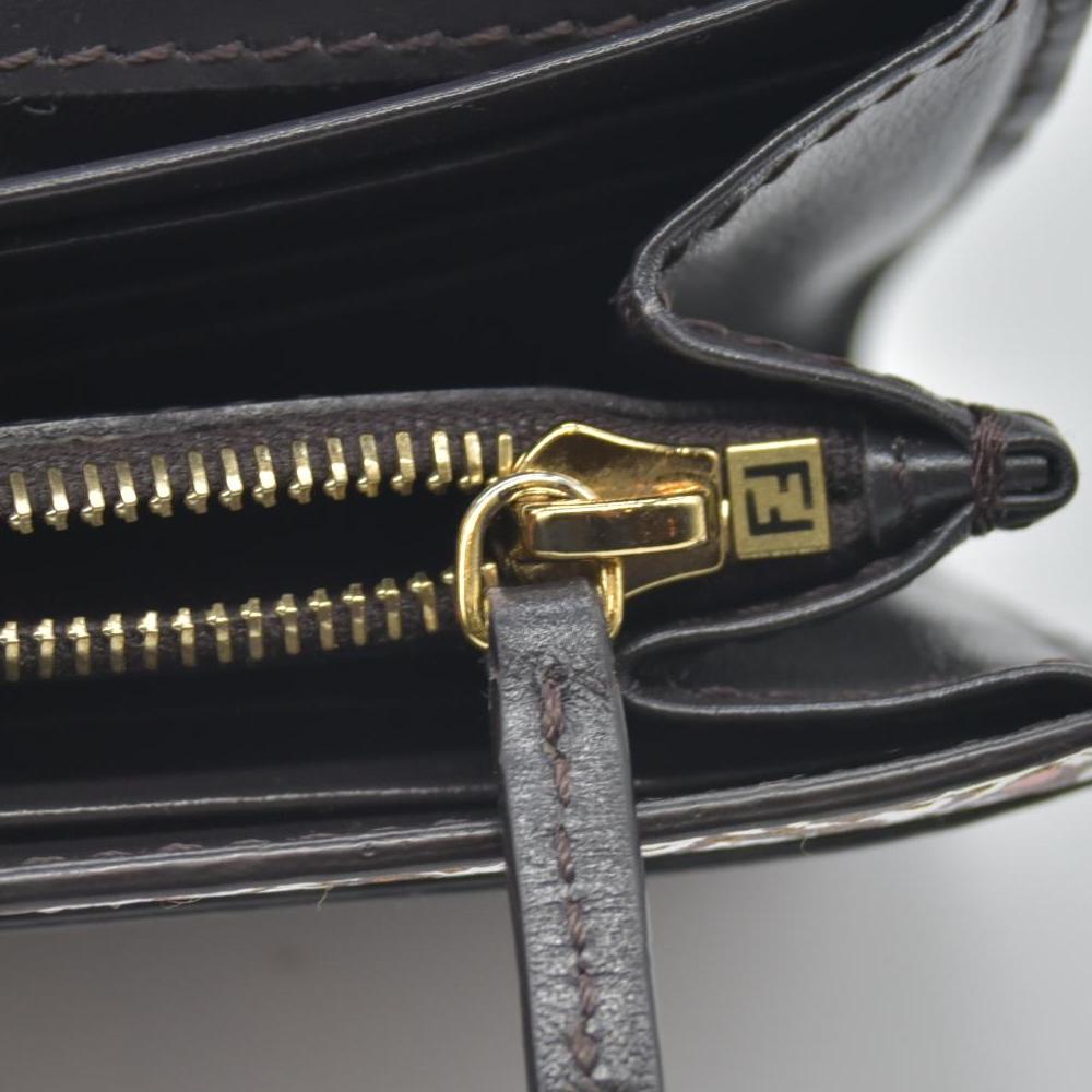 $720 Fendi F Multicolor Baguette leather wallet CONSIGNMENT