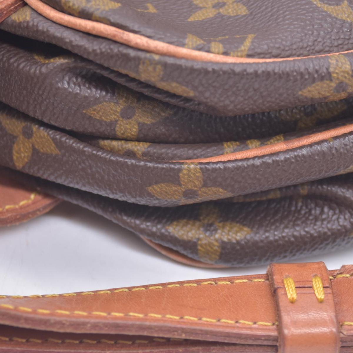 $1260 Louis Vuitton Monogram Saumur 30 CONSIGNMENT