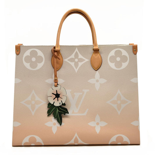 Louis Vuitton  Monogram Giant By The Pool Onthego GM Brume