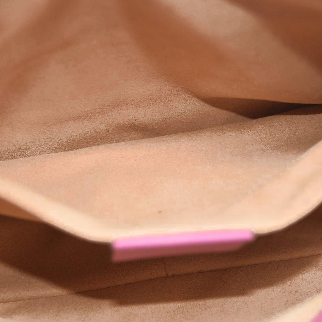 GUCCI GG MARMONT MINI CAMERA SHOULDER BAG PINK