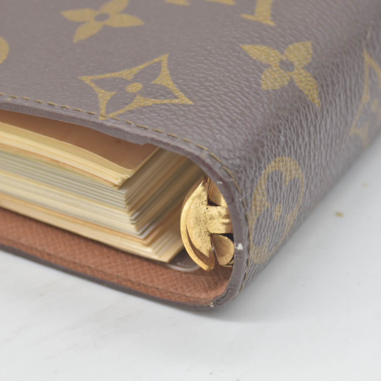 $755 1994 LOUIS VUITTON Monogram Medium Ring Agenda Cover SP0964