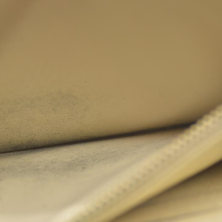 Louis Vuitton Damier Azur Zippy Wallet CA2121