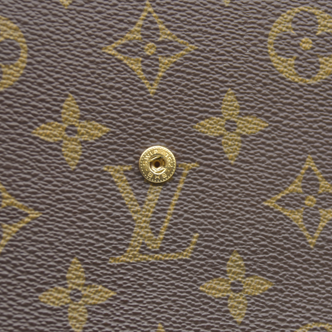 $605 1986 Louis Vuitton Monogram Passport Organizer Clutch CONSIGNMENT 864AN