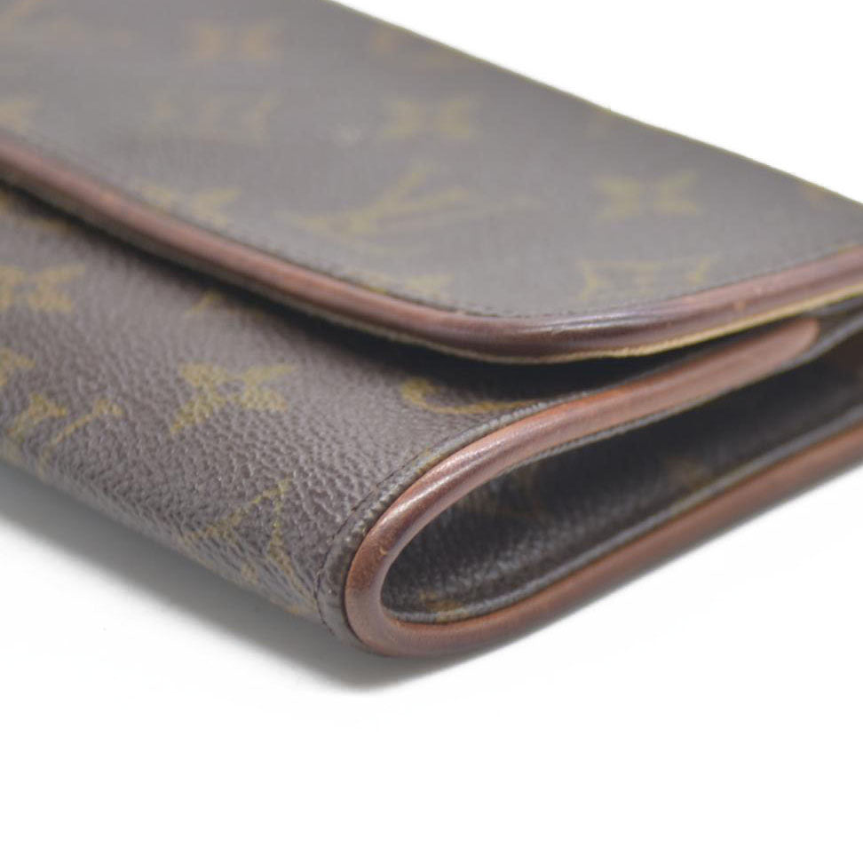 LOUIS VUITTON Monogram Pochette Twin PM