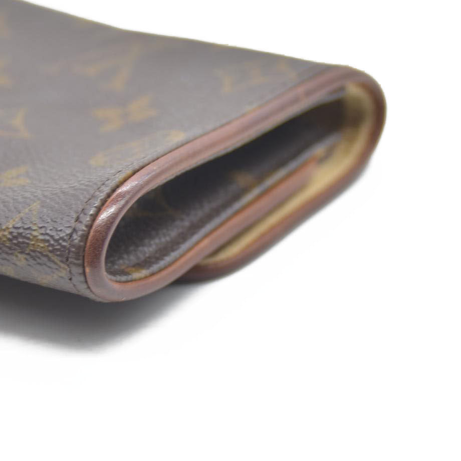 LOUIS VUITTON Monogram Pochette Twin PM