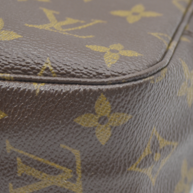 $600 Louis Vuitton Monogram Trousse Toilette 23 CONSIGNMENT 864TH 1986