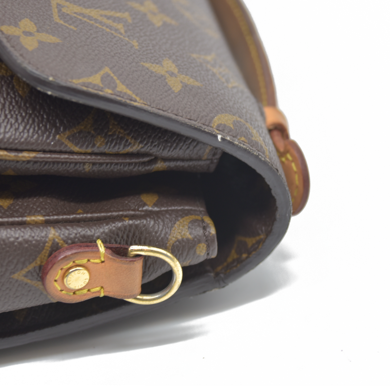 $2760 Louis Vuitton  Monogram Pochette Metis RFID