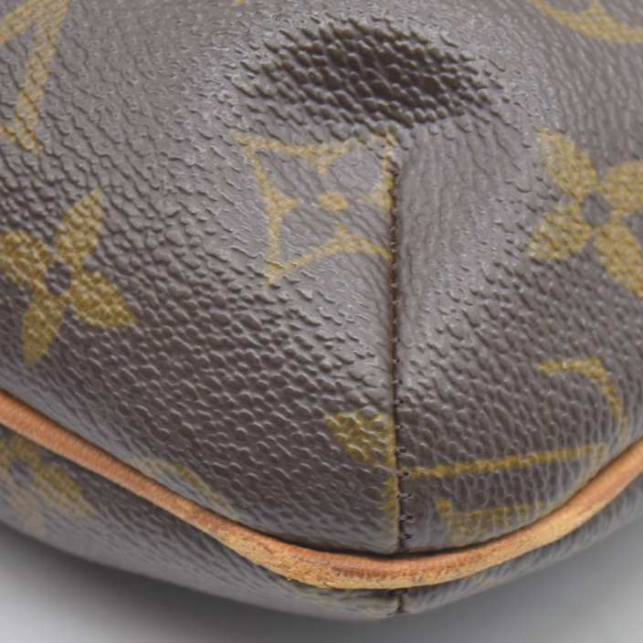 $830 Louis Vuitton Monogram Musette Salsa LM0070 2000 CONSIGNMENT