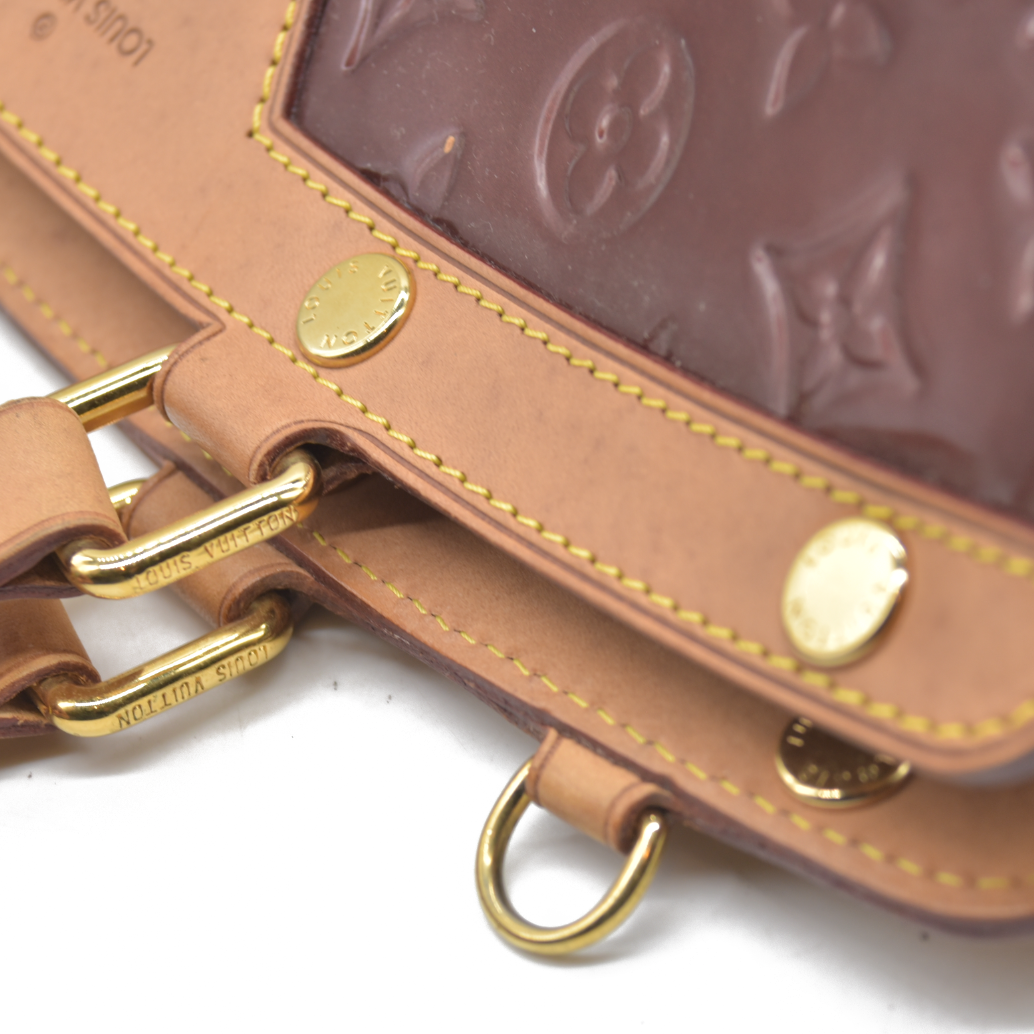 $2730 LOUIS VUITTON Vernis Brea GM Rouge Fauviste SR3101 2011 CONSIGNMENT