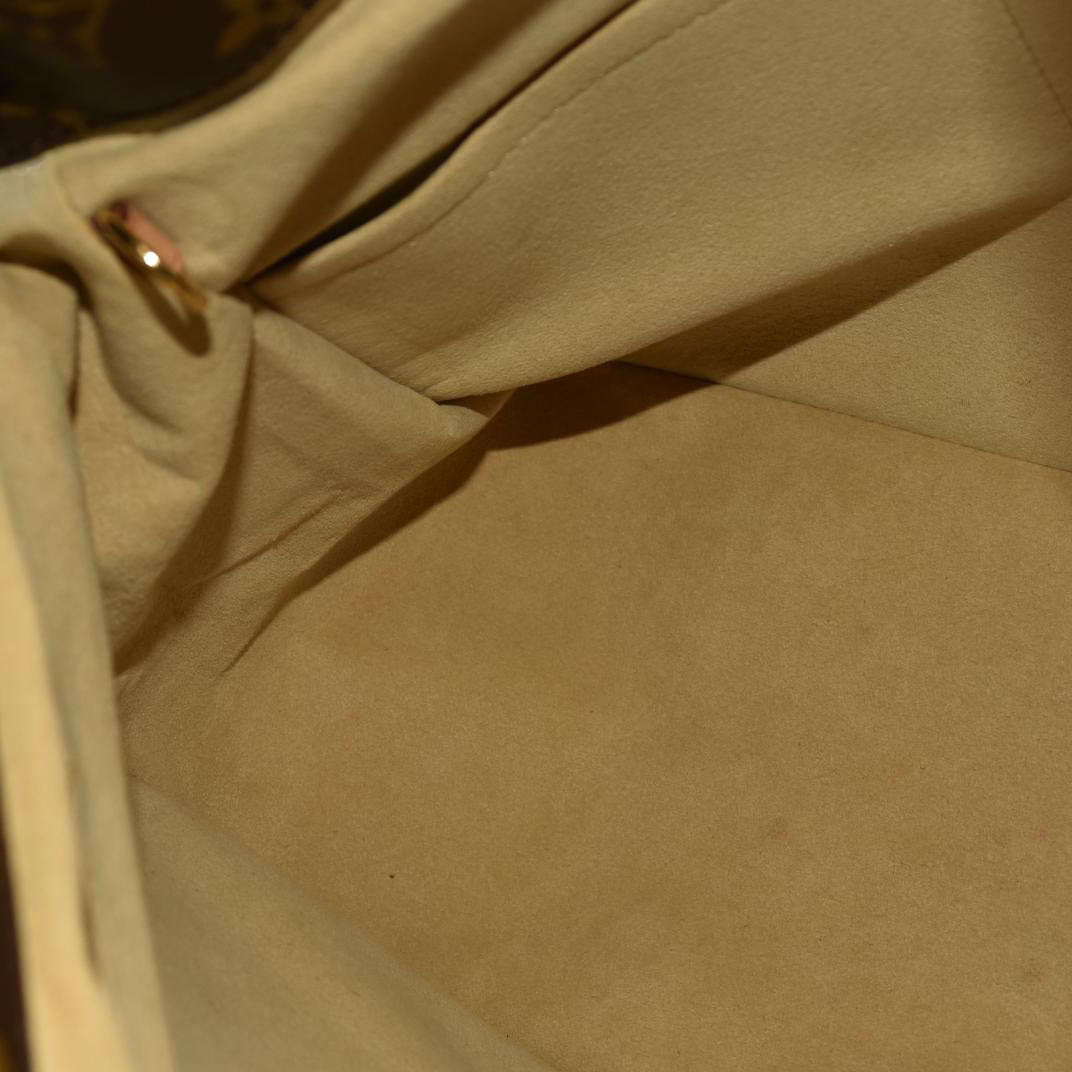 Louis Vuitton  Monogram Artsy MM AR1120