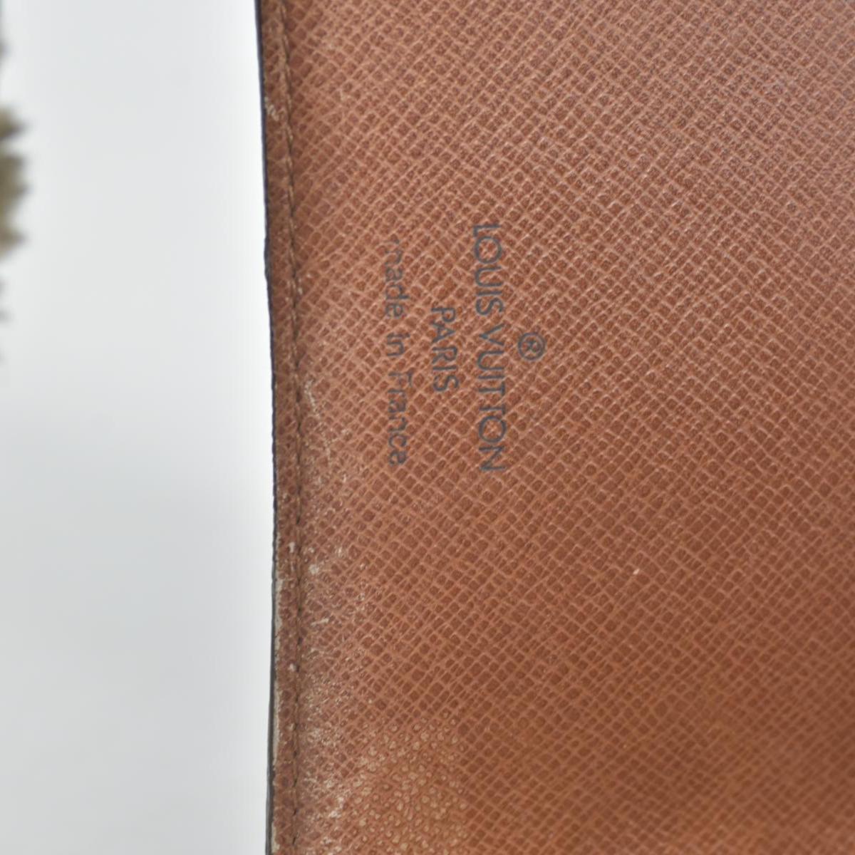 $755 1996 LOUIS VUITTON Monogram Medium Ring Agenda Cover SP0976