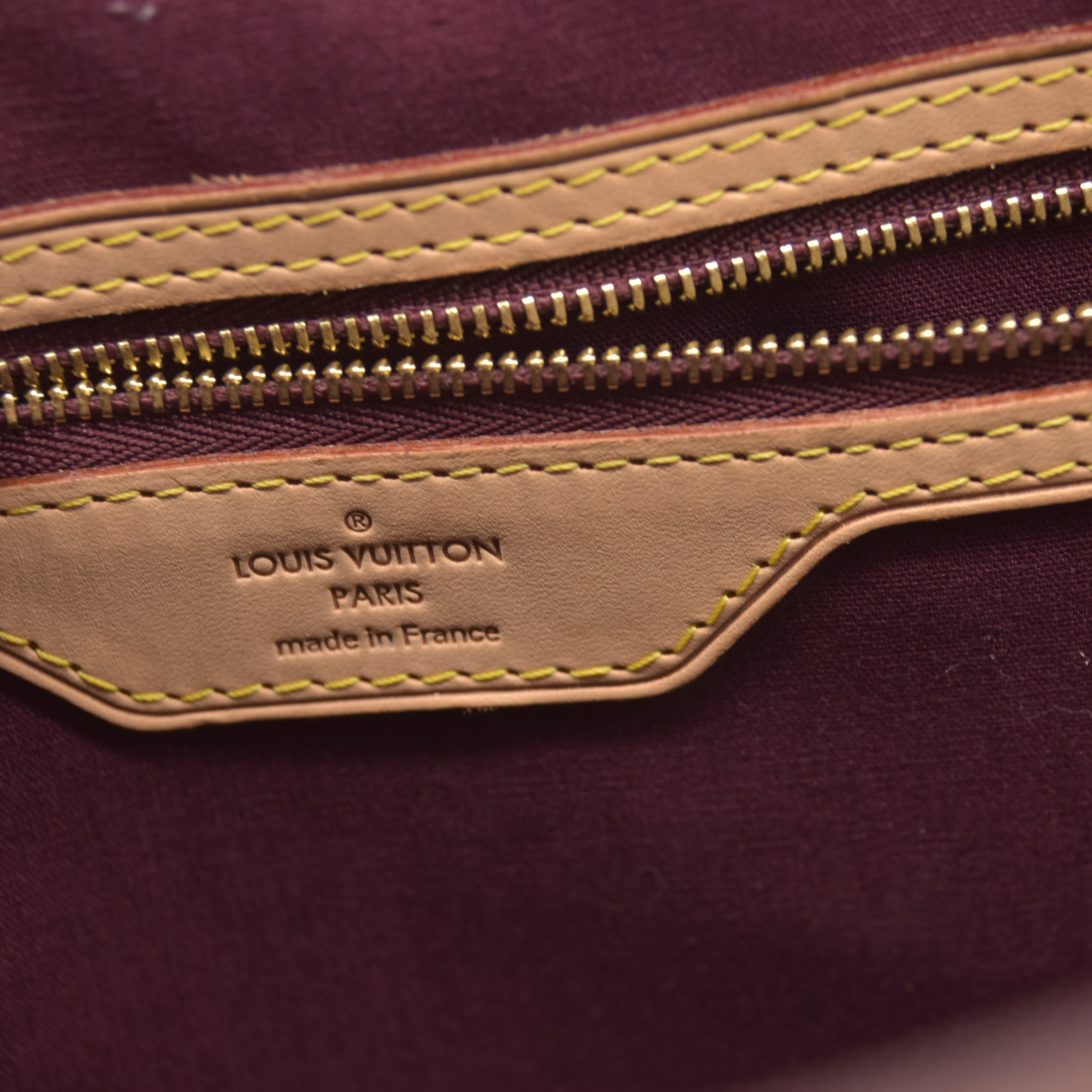 $2730 LOUIS VUITTON Vernis Brea GM Rouge Fauviste SR3101 2011 CONSIGNMENT