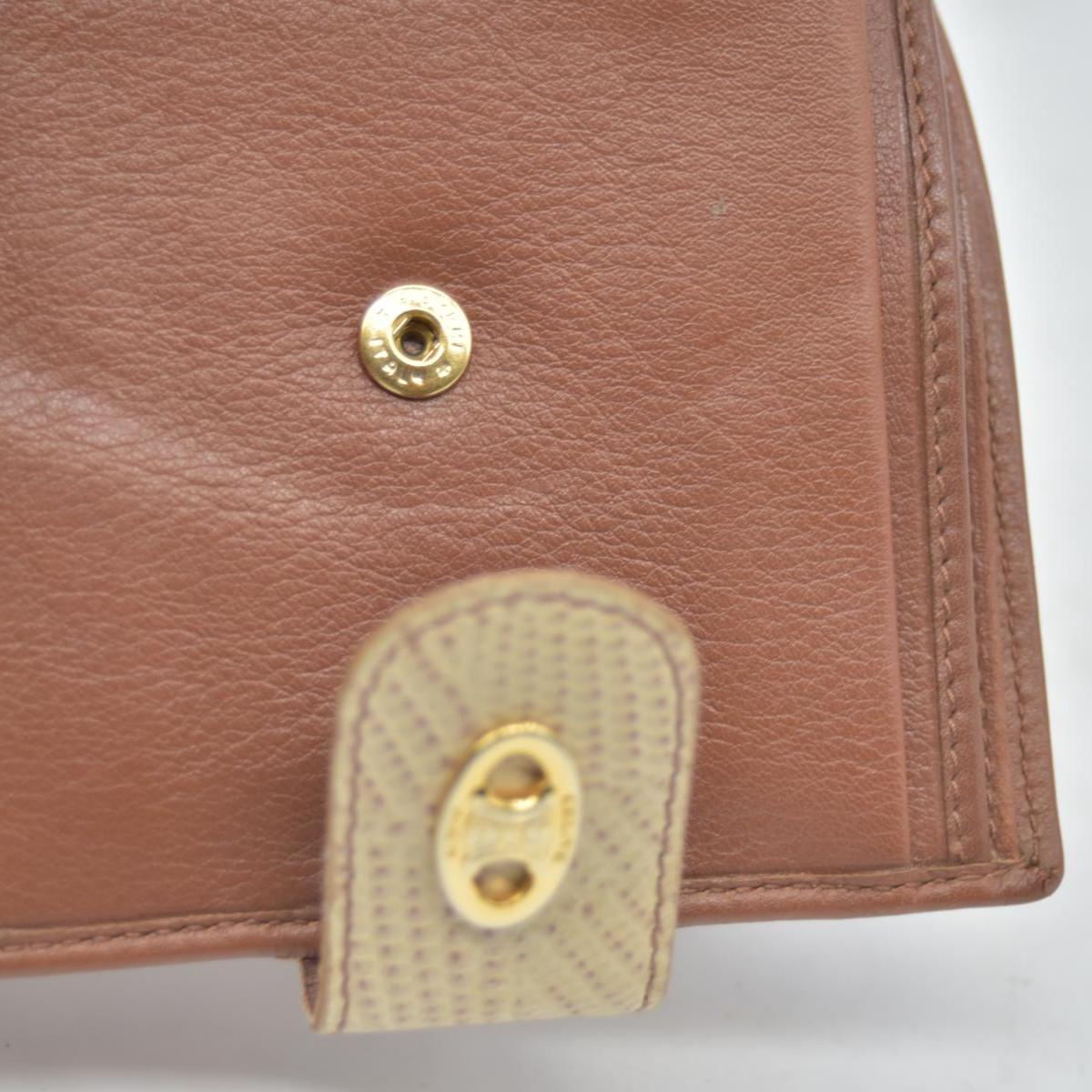 $690 CELINE Triomphe Leather Bifold Compact Wallet CONSIGNMENT