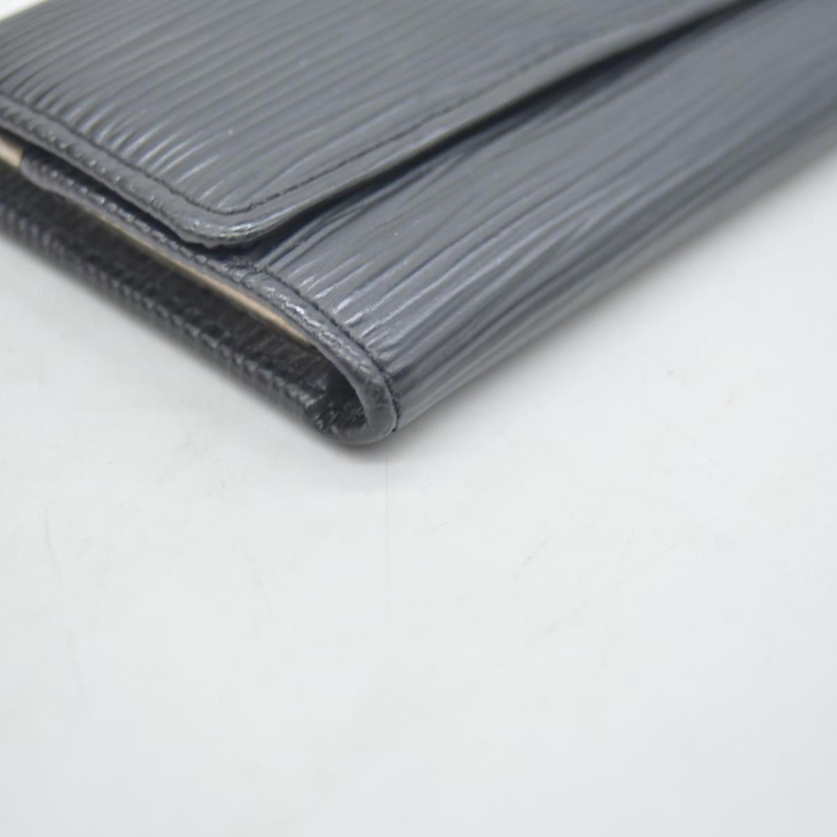 $445 Louis Vuitton Epi 6 Key Multicles Key Holder Black CT5200