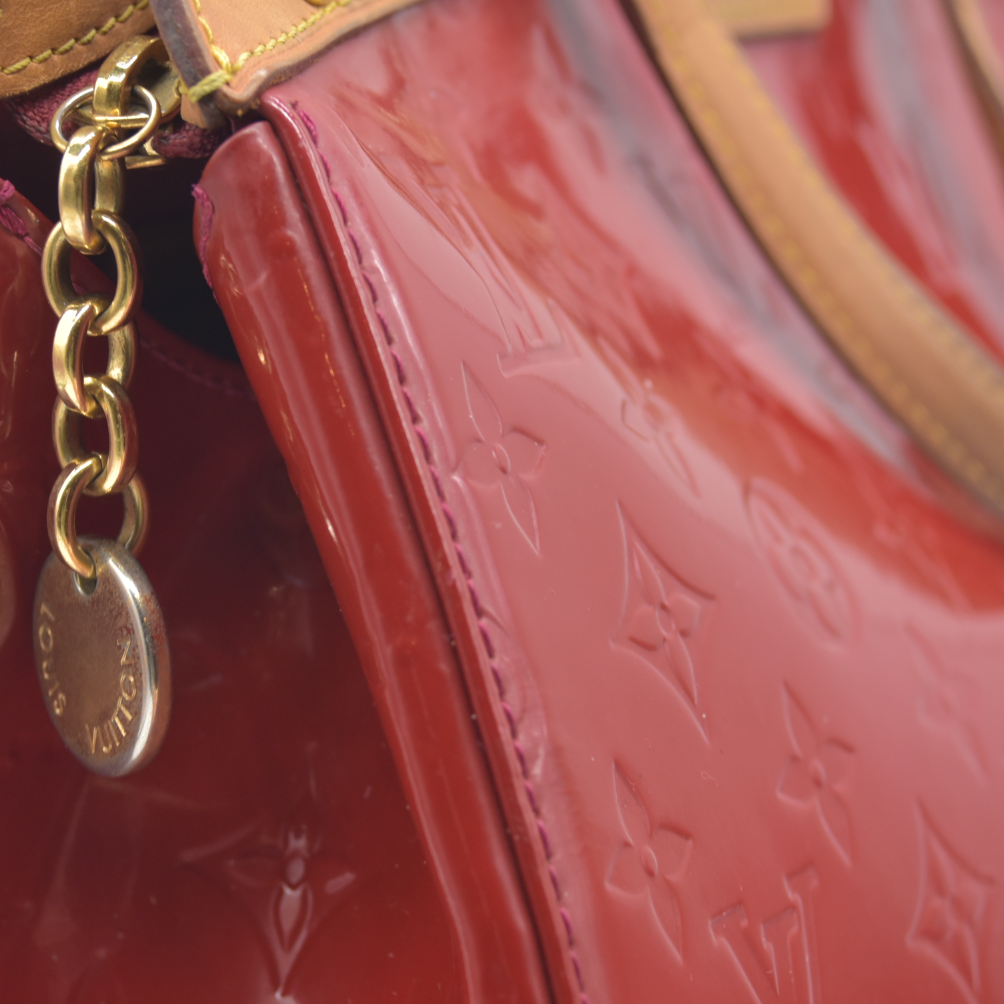 AUCTION $2730 Louis Vuitton  Vernis Brea PM Pomme D'Amour