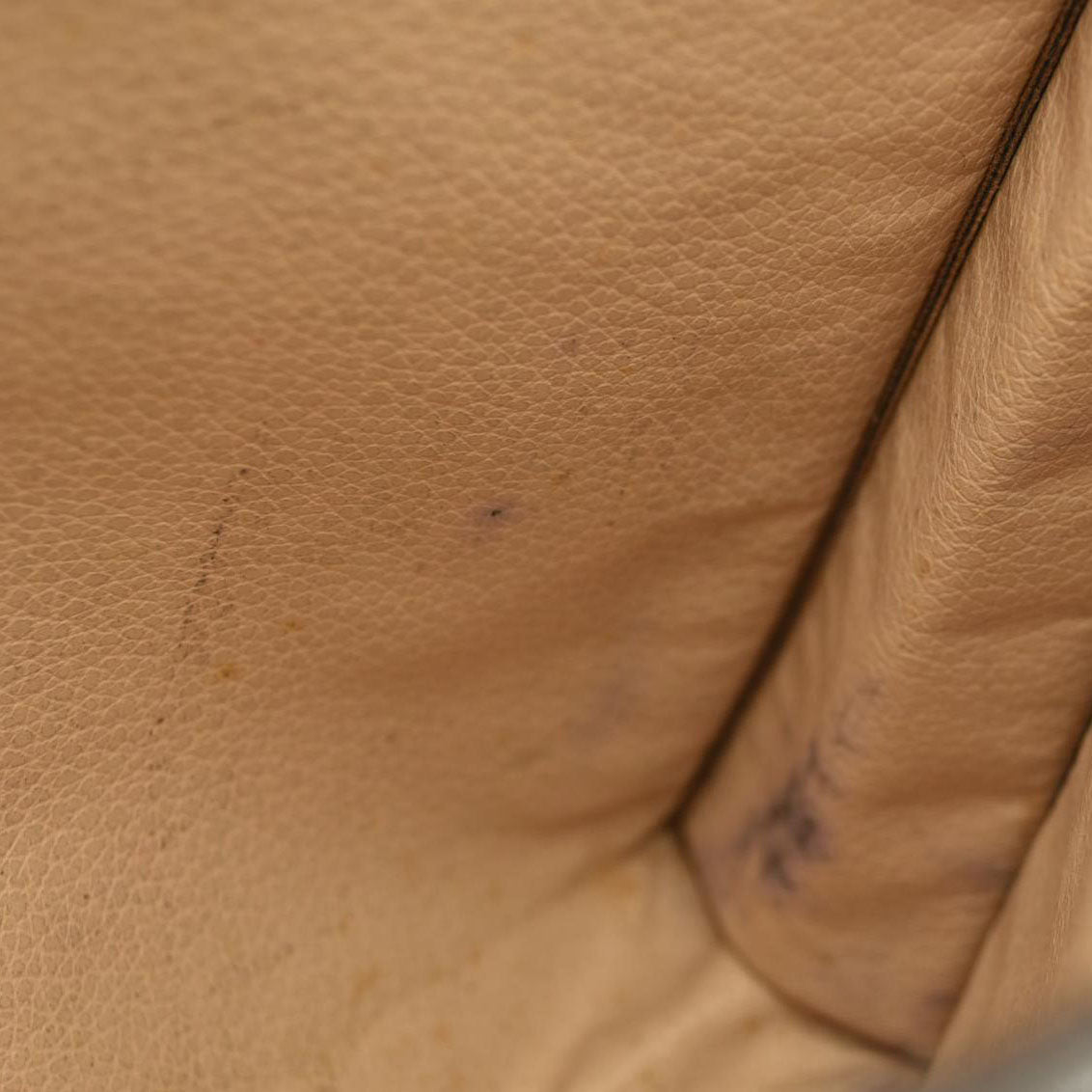 Louis Vuitton  Monogram Toiletry Pouch 26 873TH