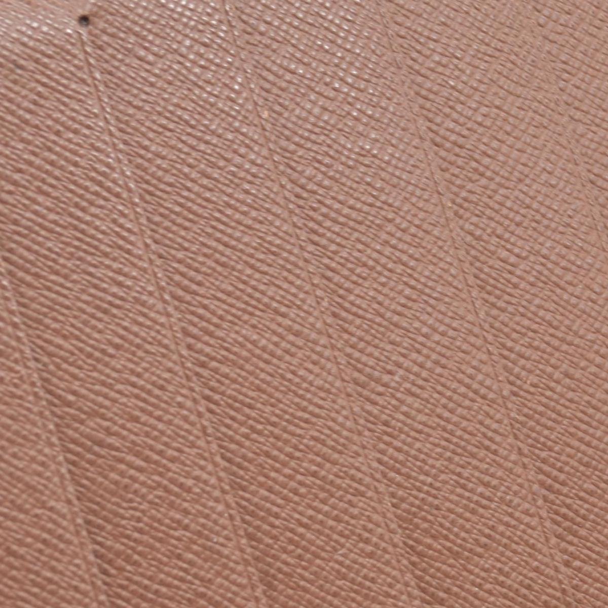 $755 LOUIS VUITTON Monogram Medium Ring Agenda Cover