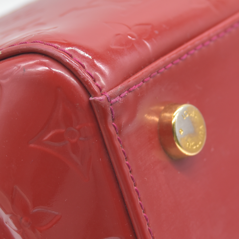 AUCTION $2730 Louis Vuitton  Vernis Brea PM Pomme D'Amour