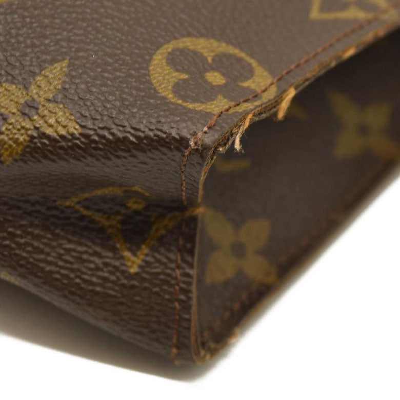 Louis Vuitton  Monogram Toiletry Pouch 26 8903AN
