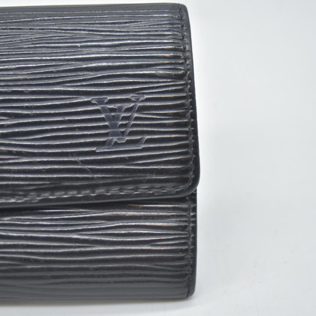 $445 Louis Vuitton Epi 6 Key Multicles Key Holder Black CA0043