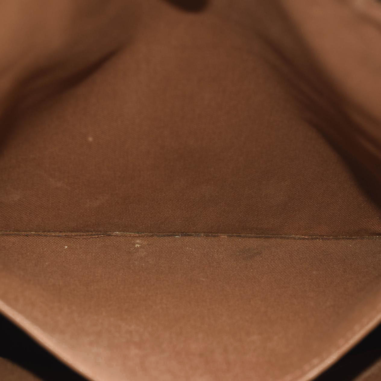 LOUIS VUITTON Monogram Totally MM