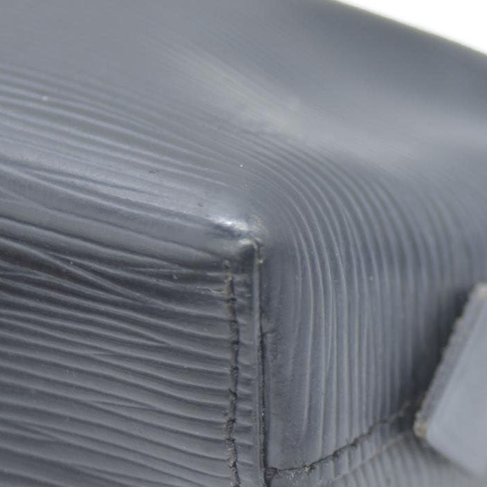 AUCTION $600 Louis Vuitton Epi Pochette Cosmetics Leather Pouch Black